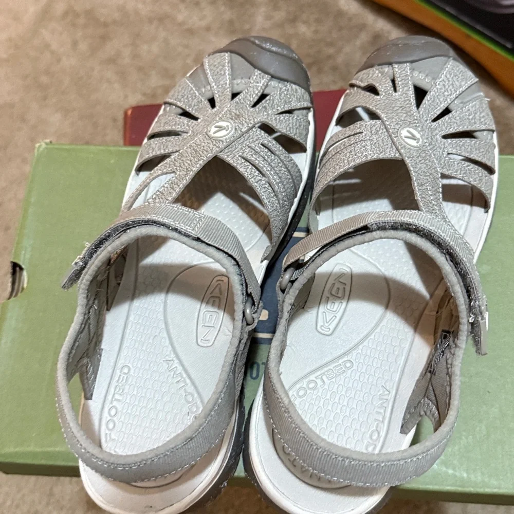 KEEN Brindle/ Shitake Rose Sandal size 9 - Picture 4 of 11